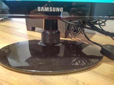 Samsung SyncMaster P2250 Monitor Extension/Riser 30mm