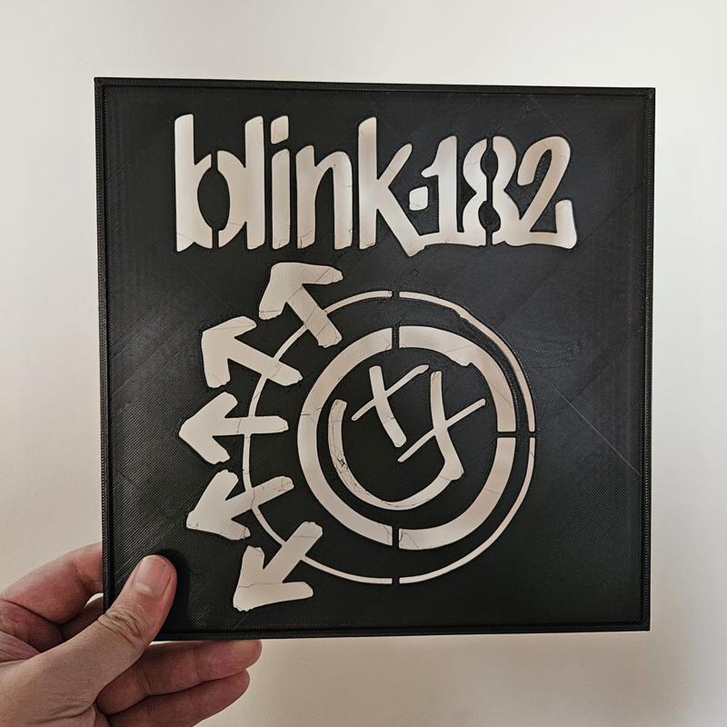 2D Blink-182 Logo Plate - Customizing T-shirts - Paint walls and others