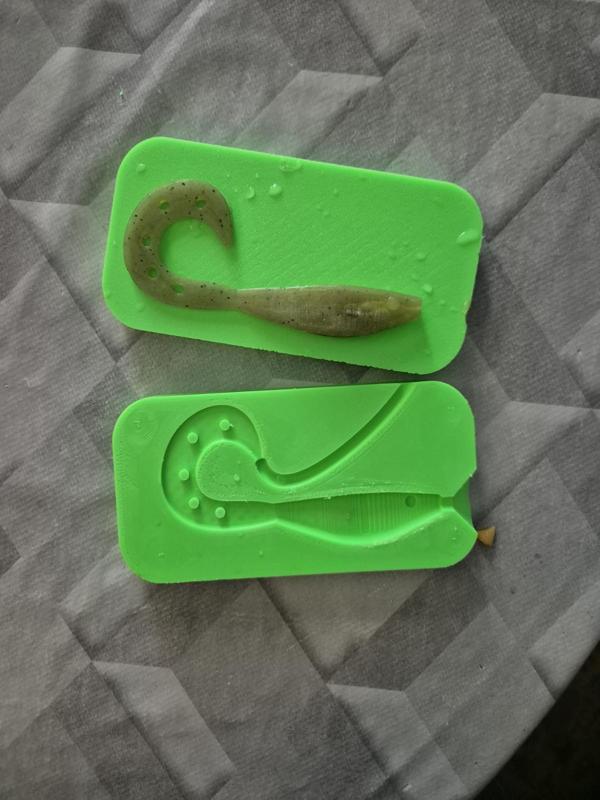 sandra soft lure mold