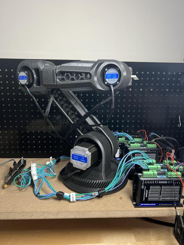 6-Axis Robotic Arm