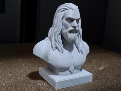 Aquaman Statue