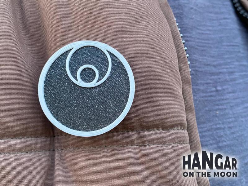 3 BODY PROBLEM - pin badge