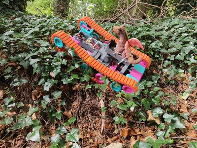DragonTrack Mark 1 rc crawler tracked (rc tank) but fast offroad