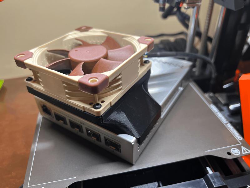 MikroTik CRS305 80mm snap-on fan mount