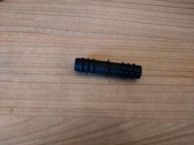 Irrigation pipe connector