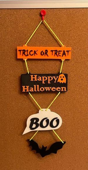 Spooky hanging decorations - (Halloween)