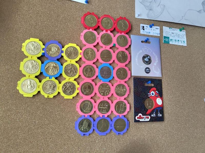 Monnaie de Paris modular coin holder