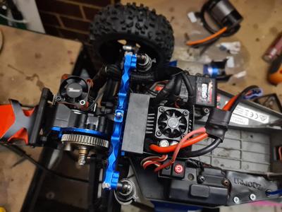 Rustler/slash hobbywing max10 stc esc and button mount with wire compartment