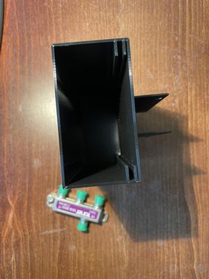 venkovní box pro TV rozbočovač