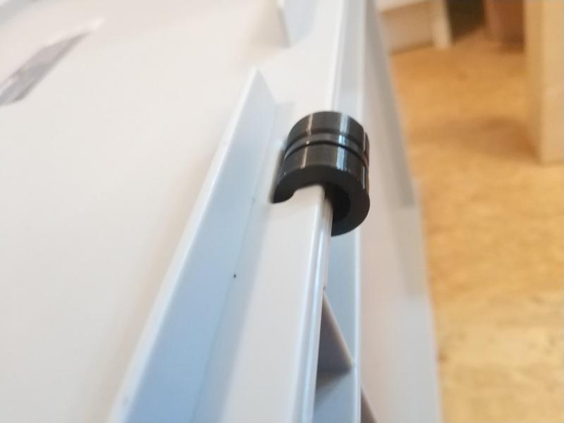 Eurobox hinge (box lid connector)