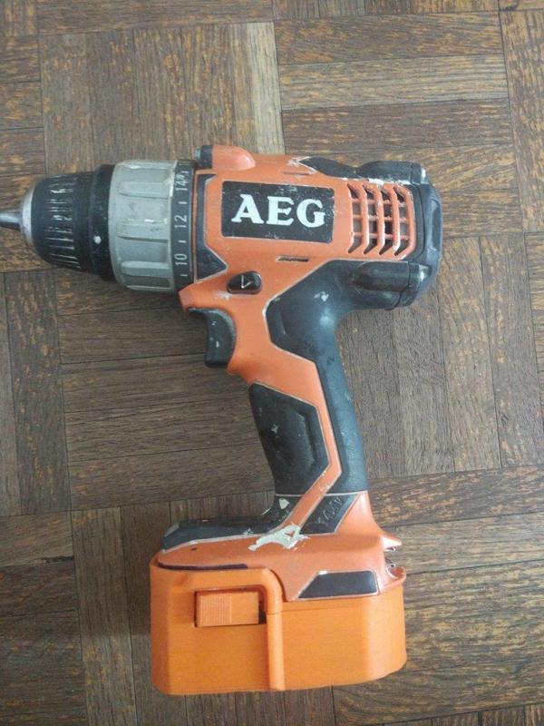 (Open files) Battery AEG 14.4V 100% printed and functional EN / FR