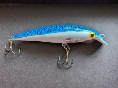 Jerkbait fishing lure