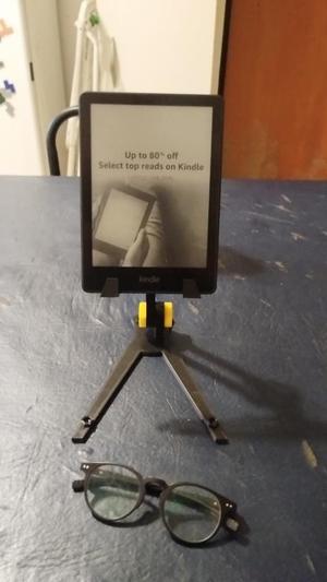 Ebook (Kindle) holder for desk