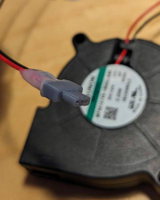 Micro JST 3-pin male plug 1.25mm