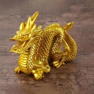 Dragon_Statue.glb