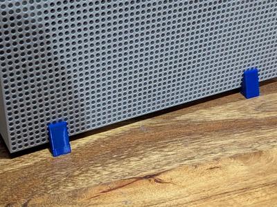 Xbox One S stand (vertical)