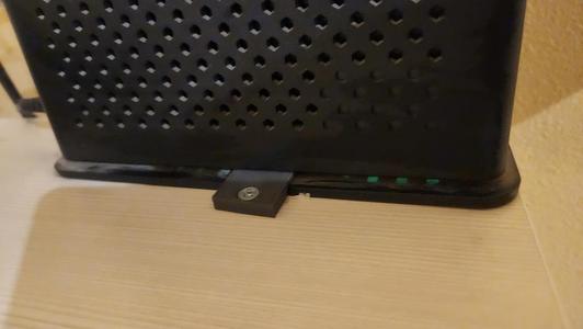 Arris SURFboard SBG8300 Desk Clamp Mount WiFi Router