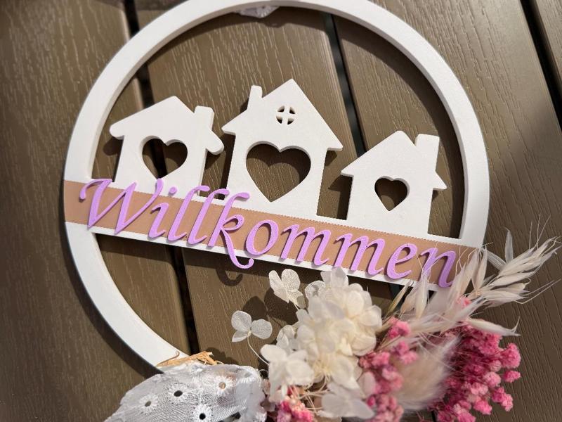 Door hanger decoration welcome customizable