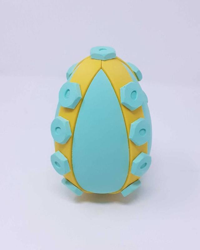 Easter Treasure Egg - gift box with 18 bolts