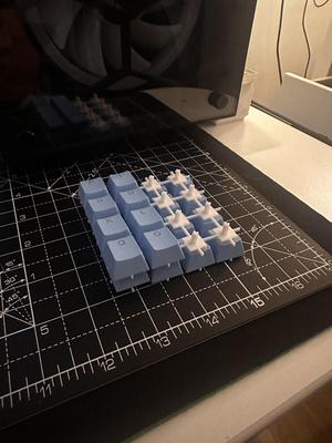 Keycap storage