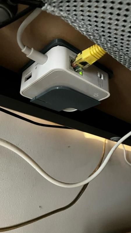 TP-link AC750 Wall/ Under desk mount