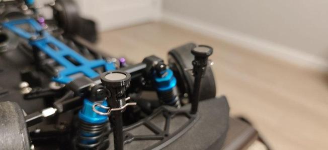 Magnetic body mounts