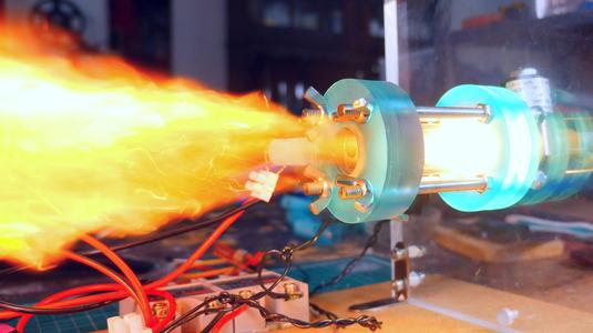 Rotating Detonation Engine