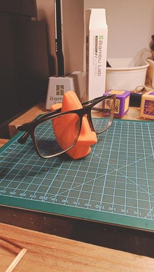 Nose Glasses Holder