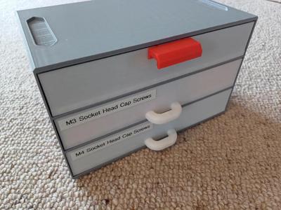 Improved Drawer with Integrated Handle   