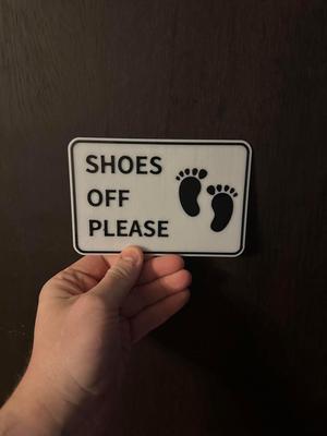 Shoes off Please 
