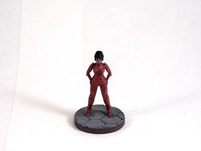 Female Starfarer (28mm Miniature)