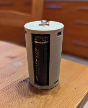 Adapter 3xAA to LR20/D   