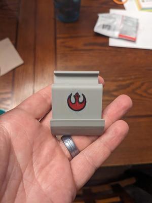 Star Wars Rebel Phone Stand (Pixel 5)