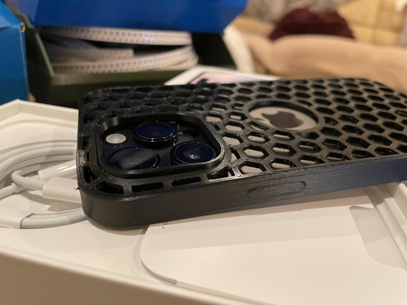 iPhone 14 Pro Max - Phone case with camera protection