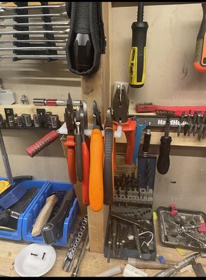 Plier hanger