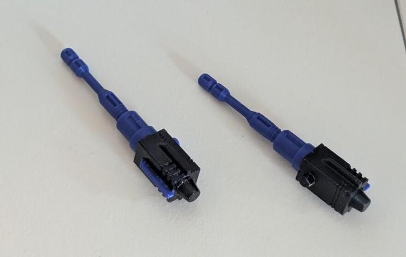 Transformers Generations Deluxe Thundercracker/Starscream Cannons