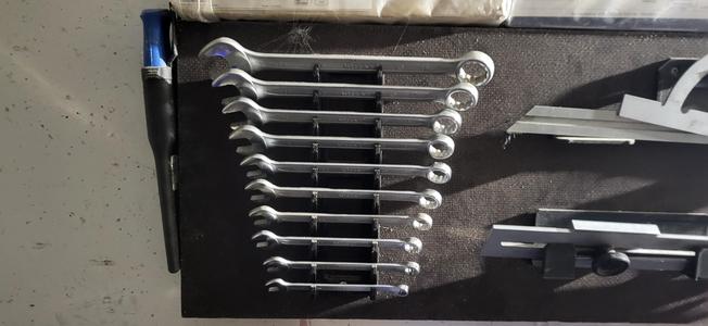 wall mounted fork wrench holder