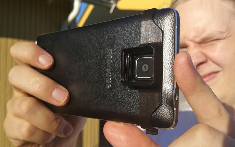 Lens hood for Samsung Galaxy Note 4