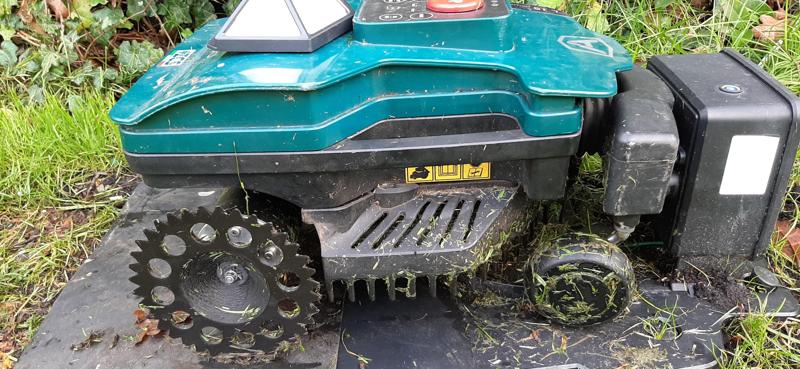 Spiked wheels for Ambrogio L15 / L20 / Twenty