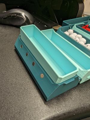 Flush insert for Rollup Dice Box
