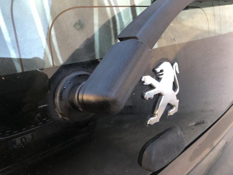PEUGEOT Rear Windshield Wiper Base