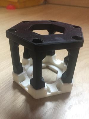 2x Pillar spacer Roman/Bee style (Gravitrax)