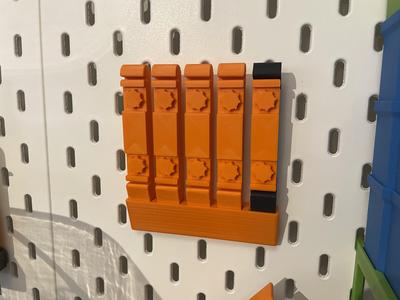 Skadis holder for "Customized Sanding Sticks"