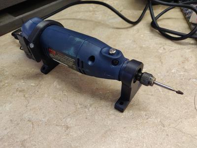 Ryobi HT20VSK holder clamp