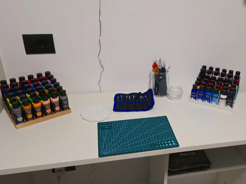 Tidy Paint Stand for Modelers - 36 Slots