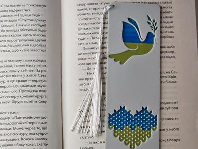 Ukraine peace bookmark