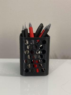 Modern honeycomb pen holder