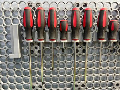 Multiboard Universal Screwdriver Holer