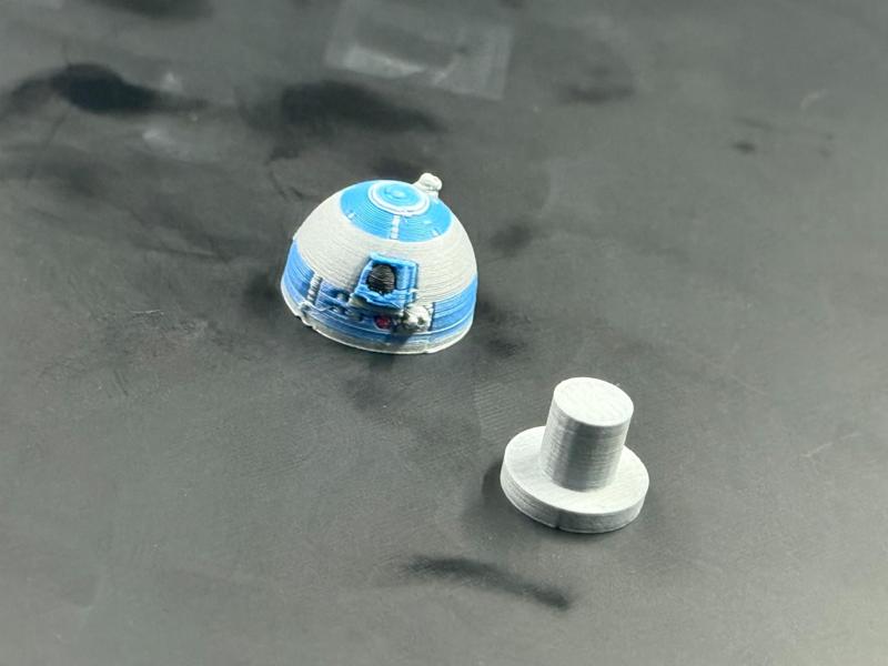 R2-D2 Crock charm