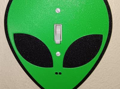 Alien Head Light switch Cover